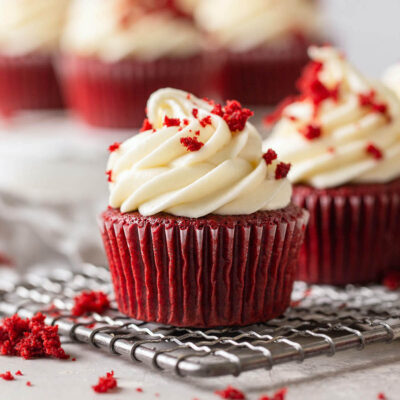 3 Red velvet Cupcakes