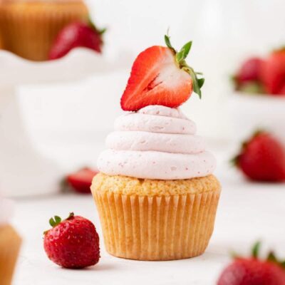 4 Strawberry Cupcakes